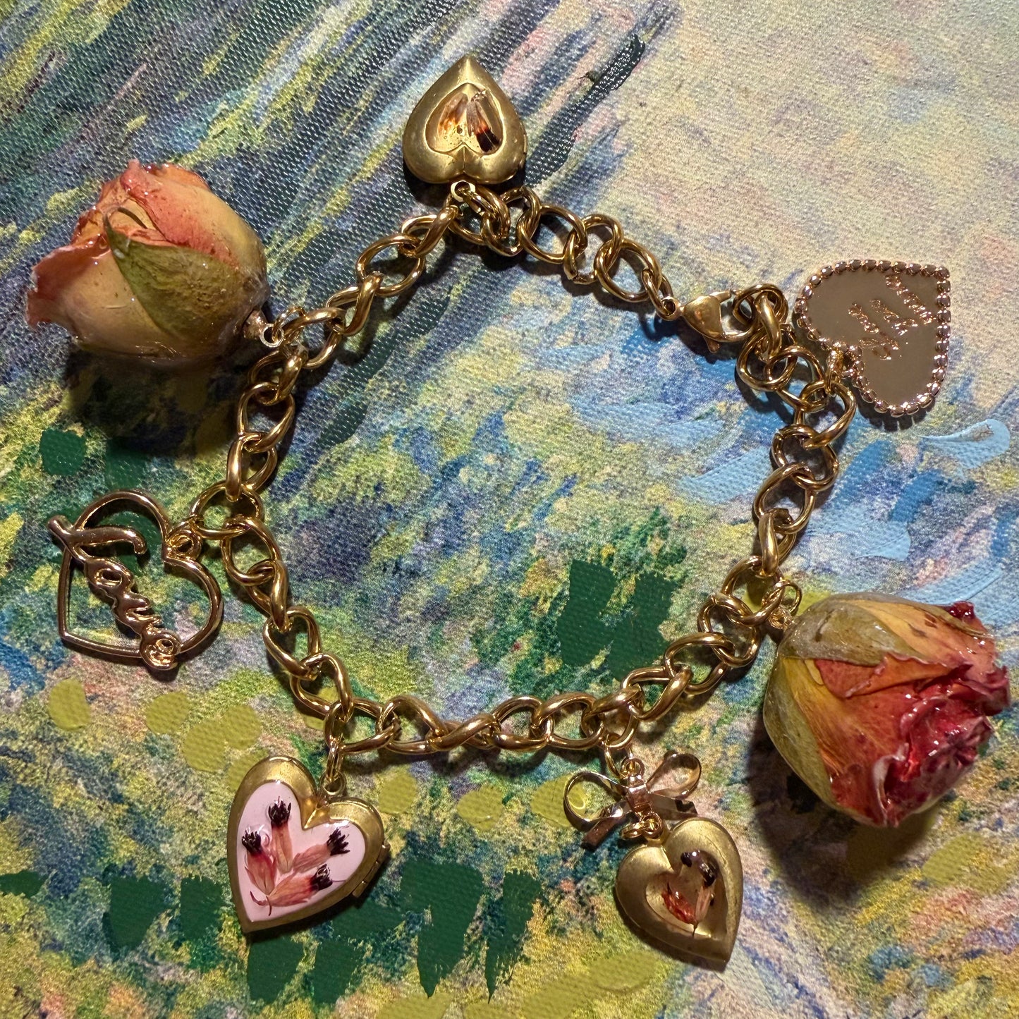 Fiona - Gold Real Rose Charm Bracelet